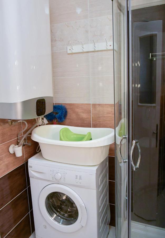 Balint Apartman - In The Heart Of Miskolc Exterior photo